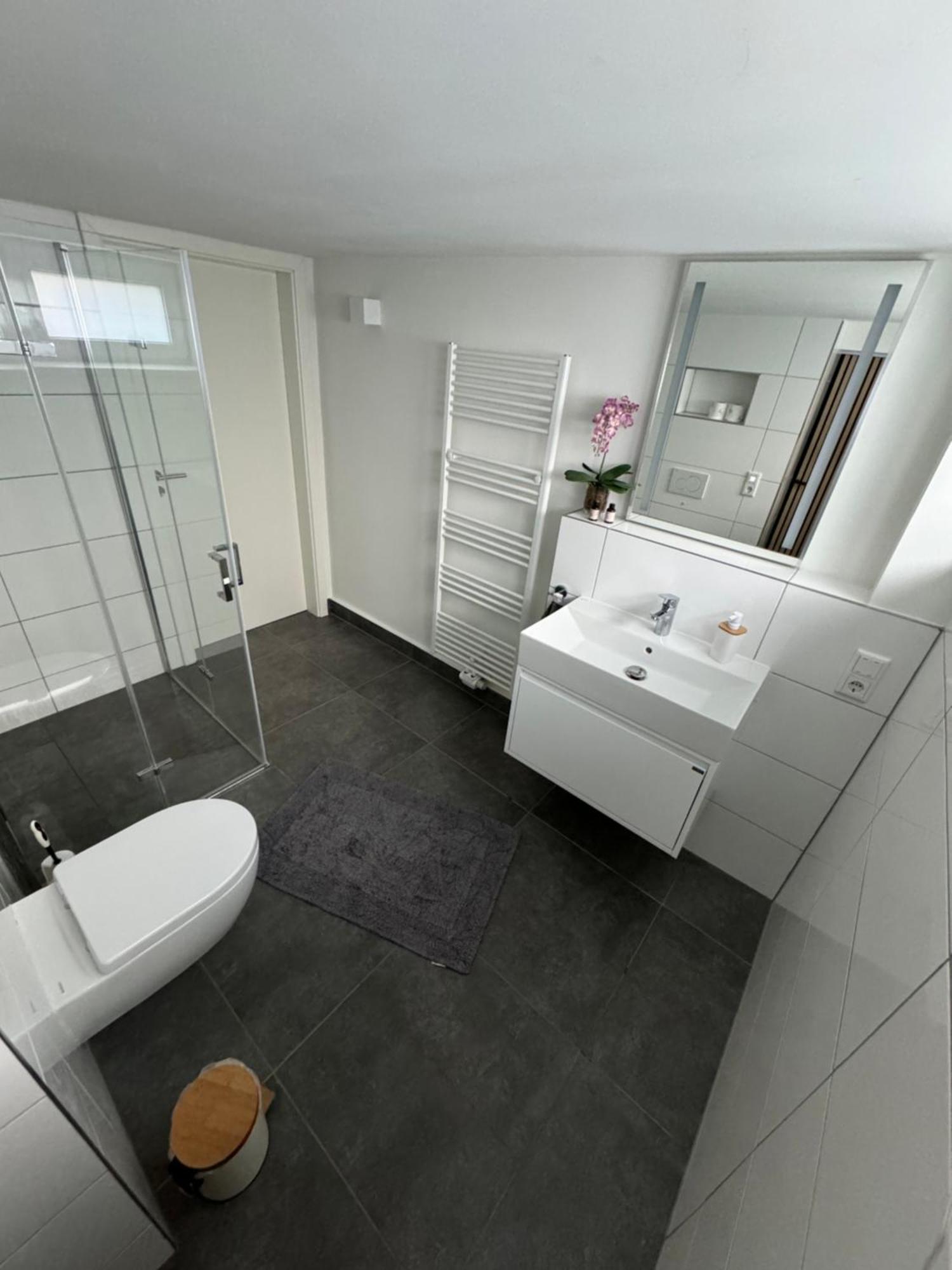 Modernes Apartment, Ruhige Lage, Stadtnah Kelkheim Luaran gambar